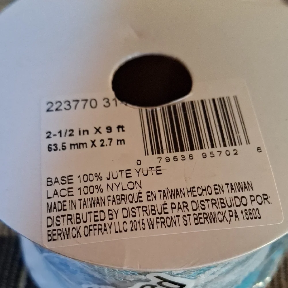 Wired Turquoise Lace Burlap Ribbon - Picture 2 of 3